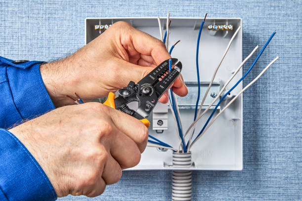 Emergency Electrical Repair Services in Malibu, CA